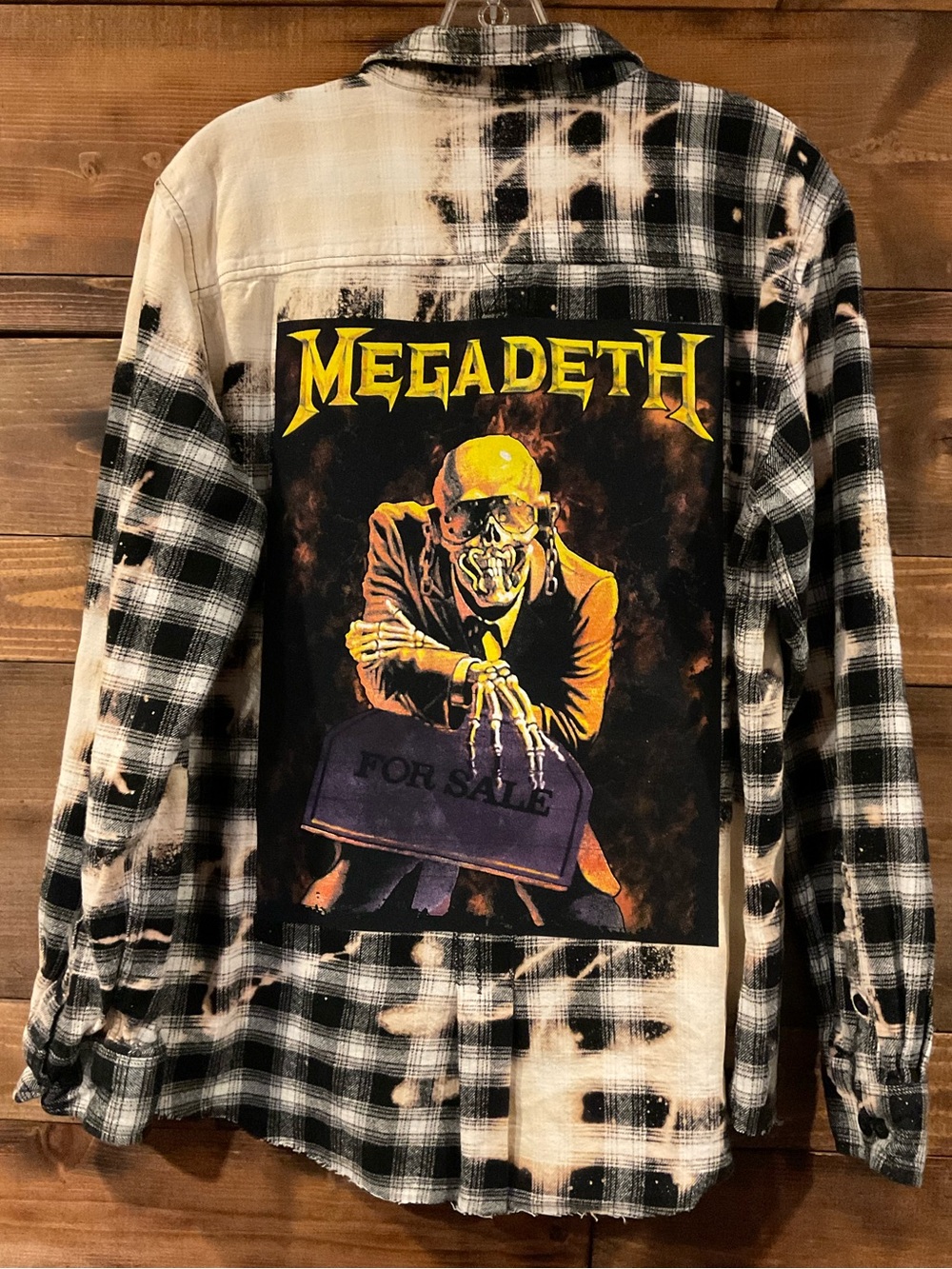 Custom MEGADETH Distressed Plaid Flannel Shirt Concert Ready
MENS size XLARGE